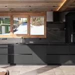 Sorelle Chalet, Spa, Indoor Pool, View *